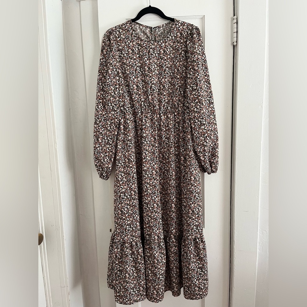 Chic Long Sleeve Floral Dress